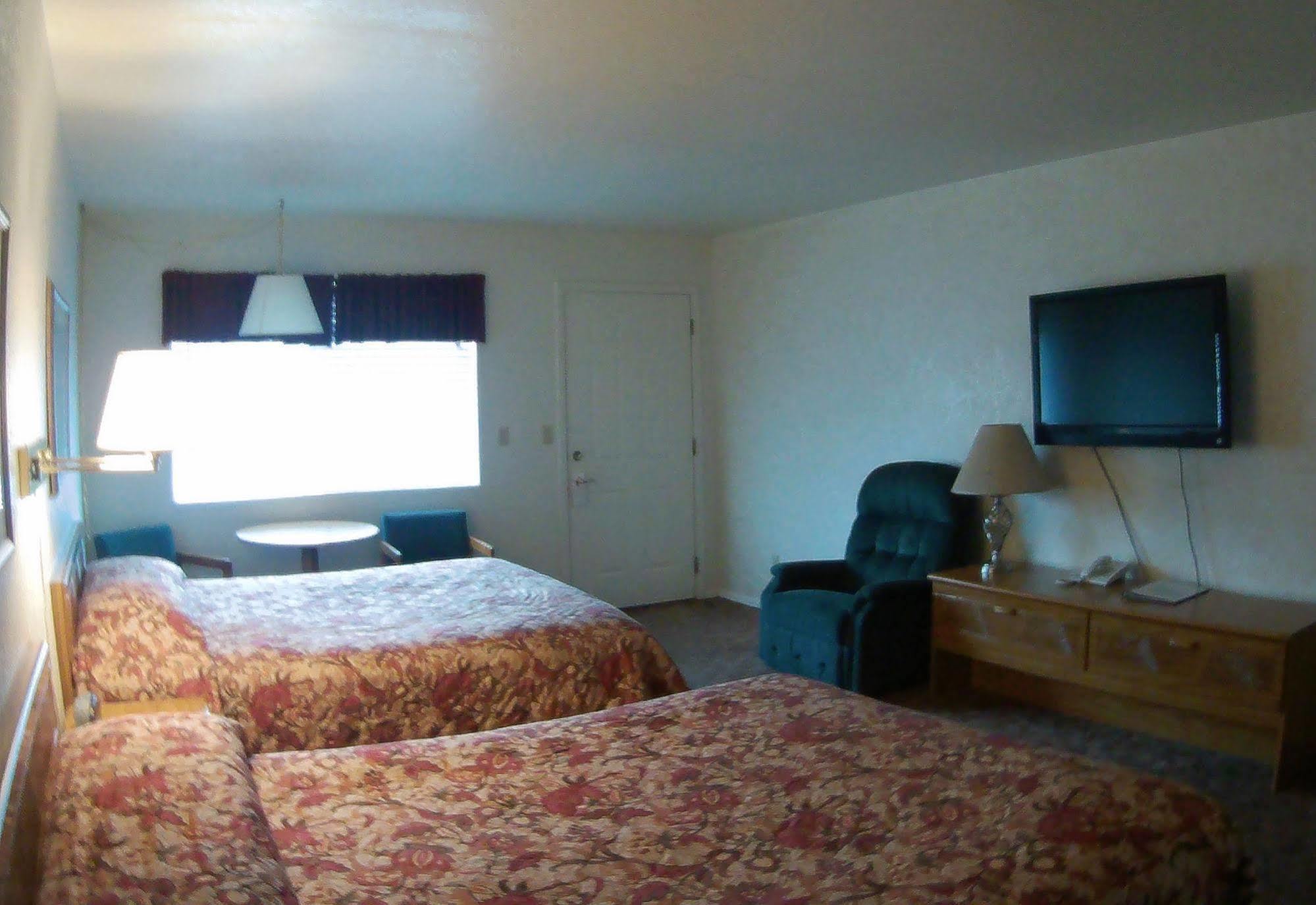 Rim Rock Motel Alturas Luaran gambar