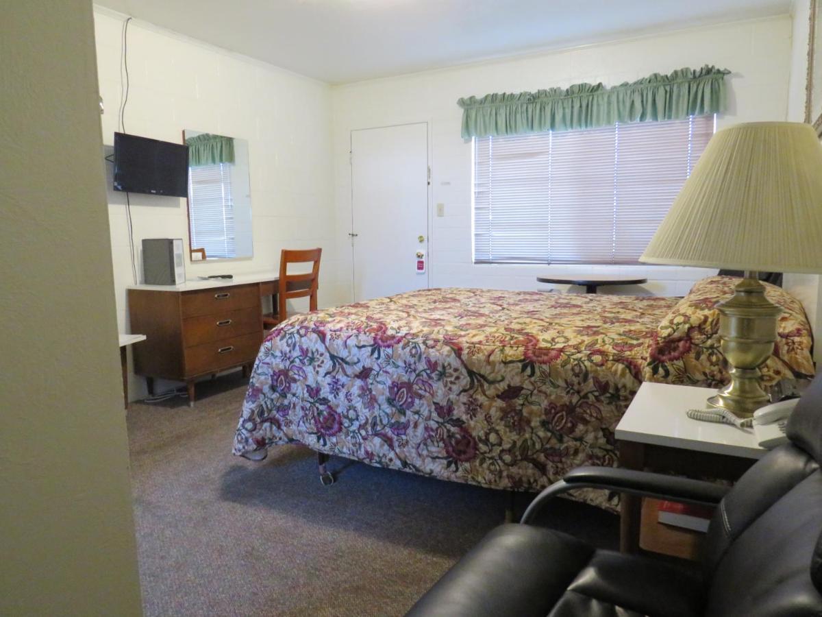 Rim Rock Motel Alturas Luaran gambar